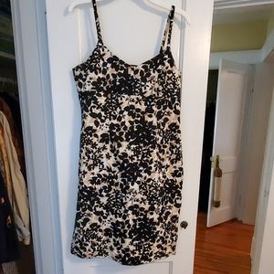 Old Navy floral print summer dress